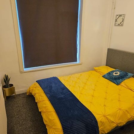 Double Room Close To Headingley Stadium Leeds  Buitenkant foto